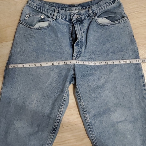 GUESS JEANS 👖❤️ - Picture 10 of 13